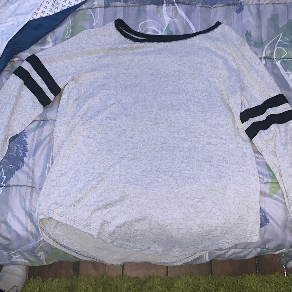 grey long sleeve